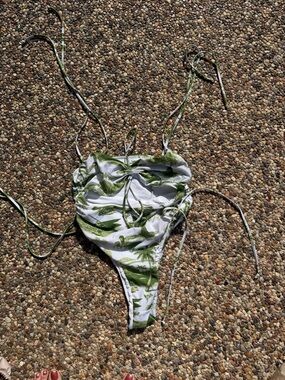 HIGH NOON 
 Green Palm-Print One Piece Swimsuit